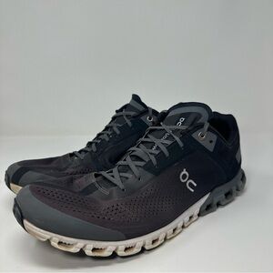 On Cloudflow Running Shoes Men’s Sz 13 No Holes